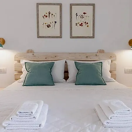 Natura Guest house 3*